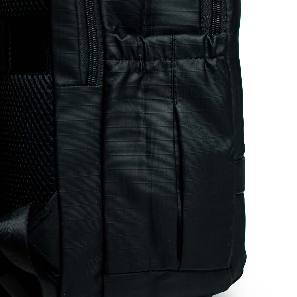 Rainer Premium Quality R1266 Waterproof Professional 15.6 Inch Business Laptop Bag & Backpack Travel (Black)