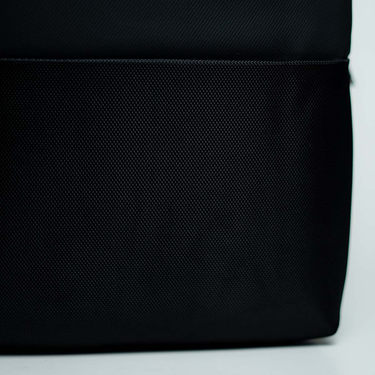 Rainer Laptop Backpack Model R98 with 15.6 inches Travel