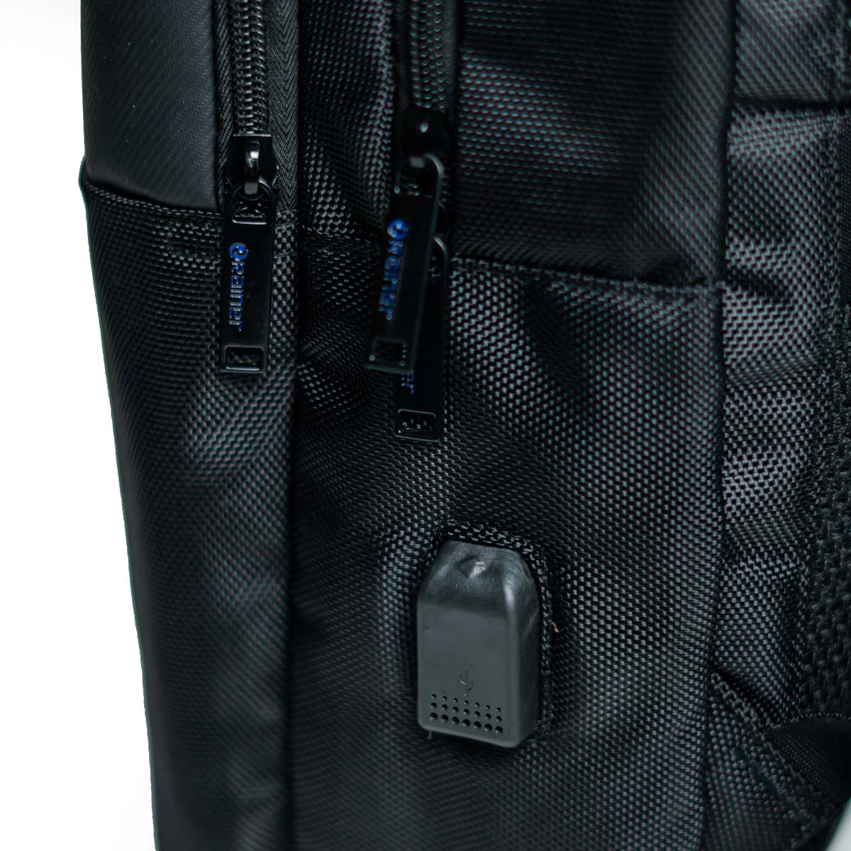 Rainer Laptop Backpack Model R98 with 15.6 inches Travel