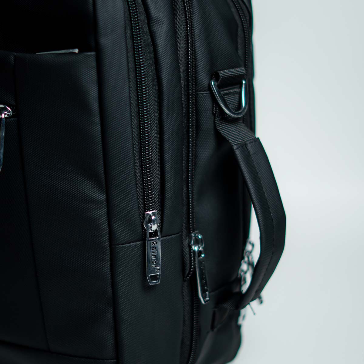 Rainer Black Laptop Briefcase/Suitcase & Shoulder Bag R1287– Professional Business Office Bag